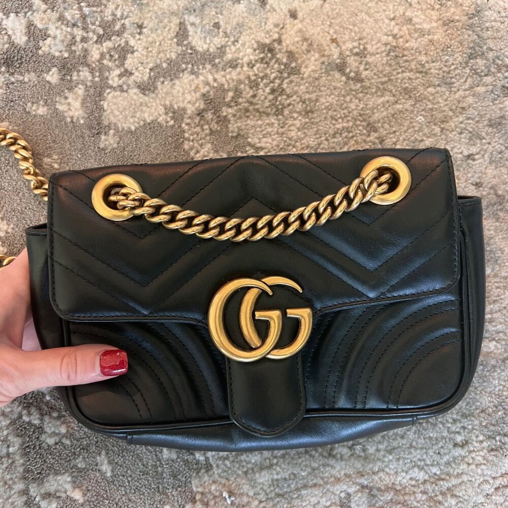 Gucci "GG Marmont Bag" in Black Leather